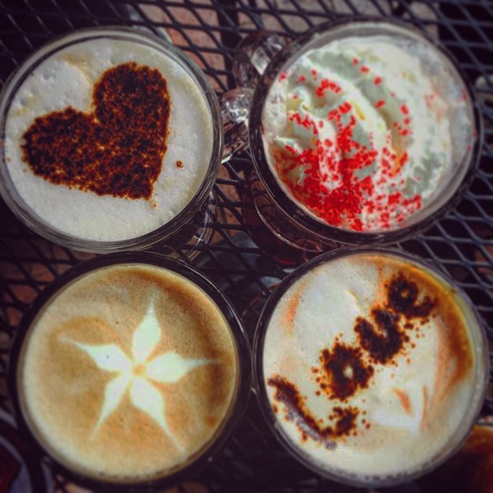 Galentine Drinks